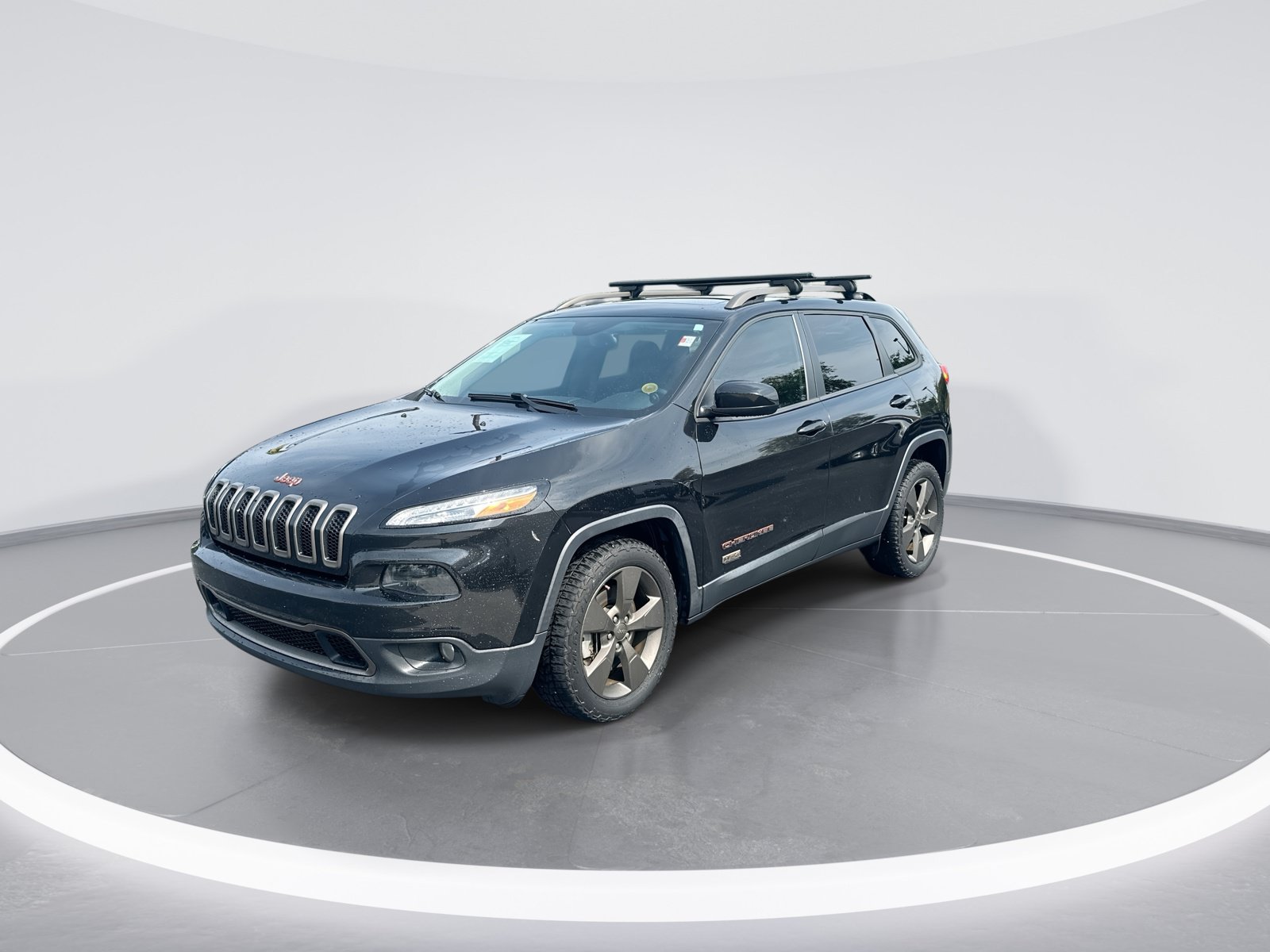 Used 2016 Jeep Cherokee 75th Anniversary FWD image 5