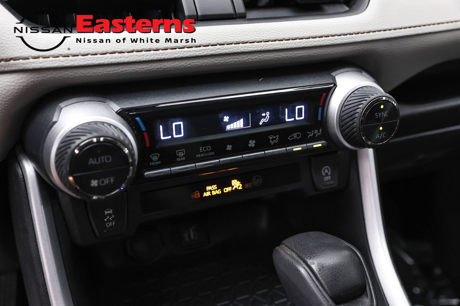 Used 2024 Toyota RAV4 XLE FWD image 19