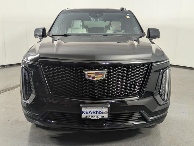 Used 2025 Cadillac Escalade Sport Platinum w/ LPO, Floor Liner Package AWD/4WD image 3