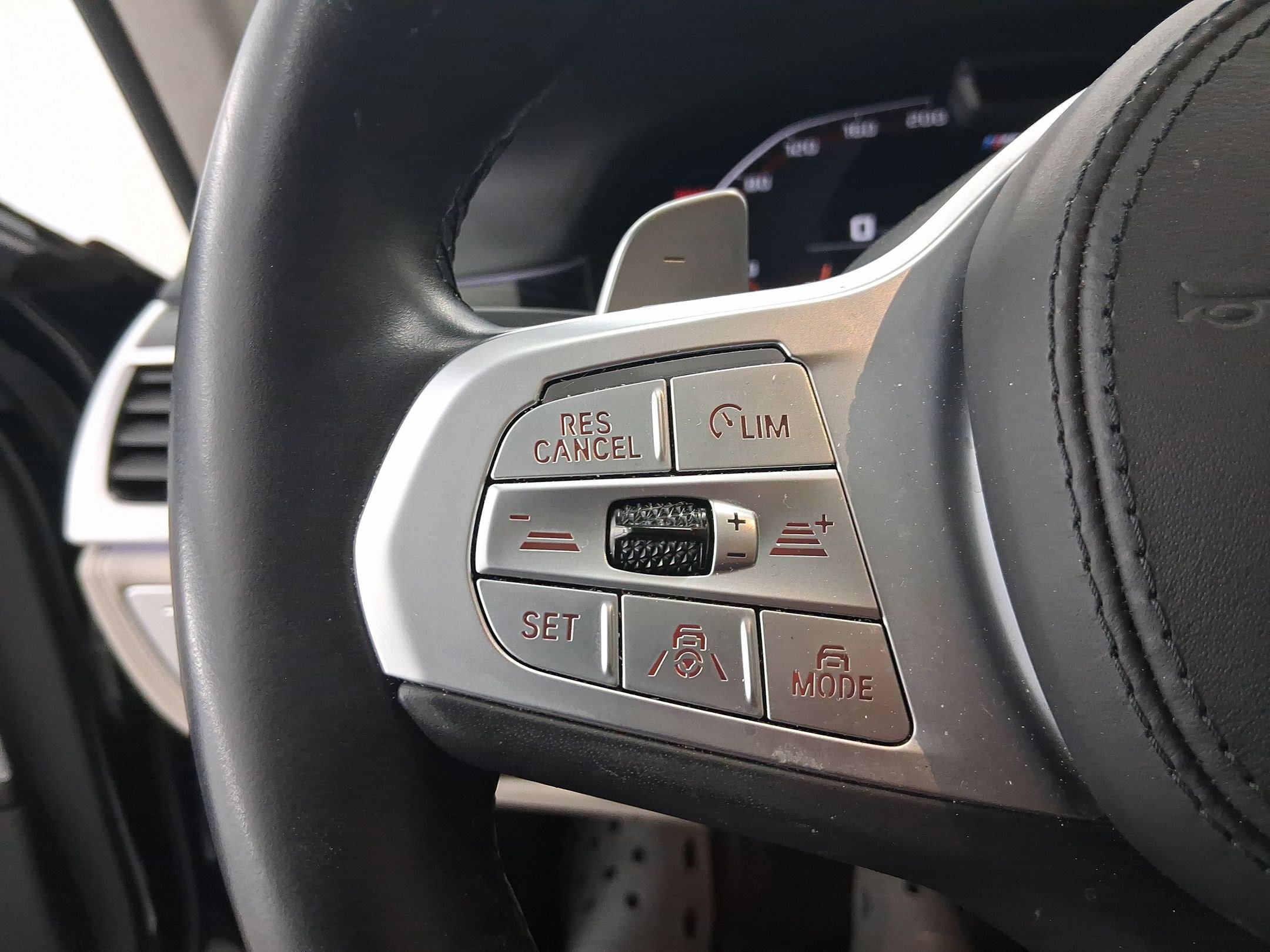 Certified 2022 BMW M760i xDrive image 14