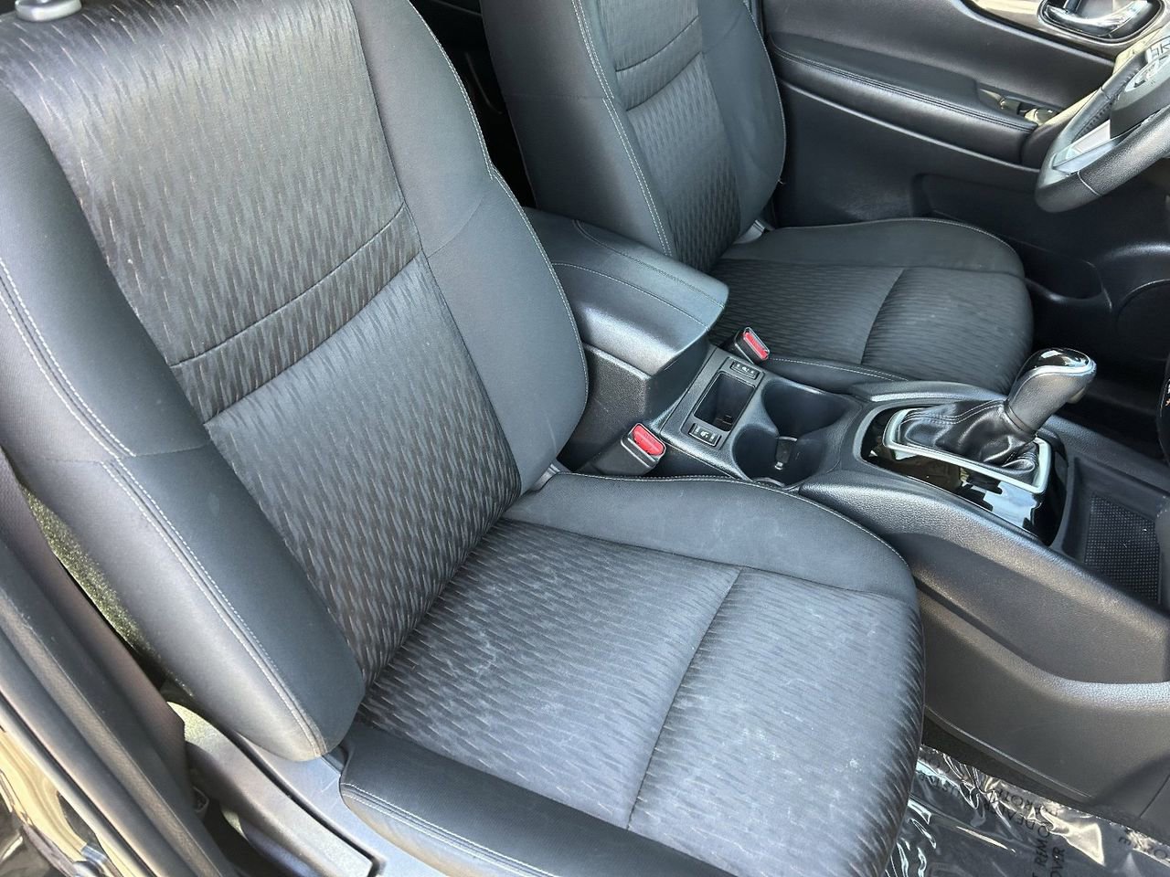 Certified 2019 Nissan Rogue SV image 11