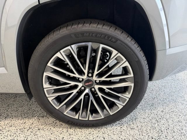 Used 2026 GMC Terrain Denali w/ LPO, Floor Liner Package AWD/4WD image 35