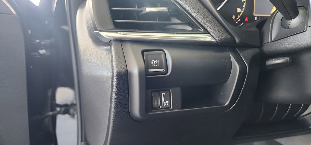 Used 2020 Cadillac CT4 Sport w/ Climate Package RWD image 30