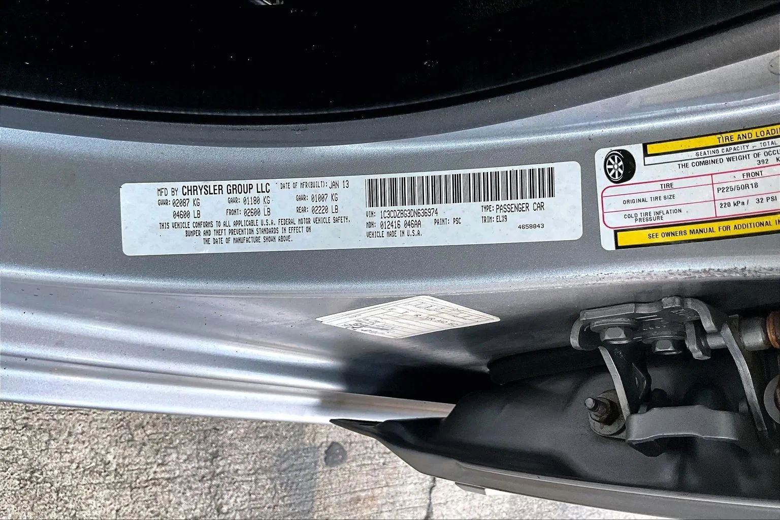 Used 2013 Dodge Avenger R/T FWD image 15