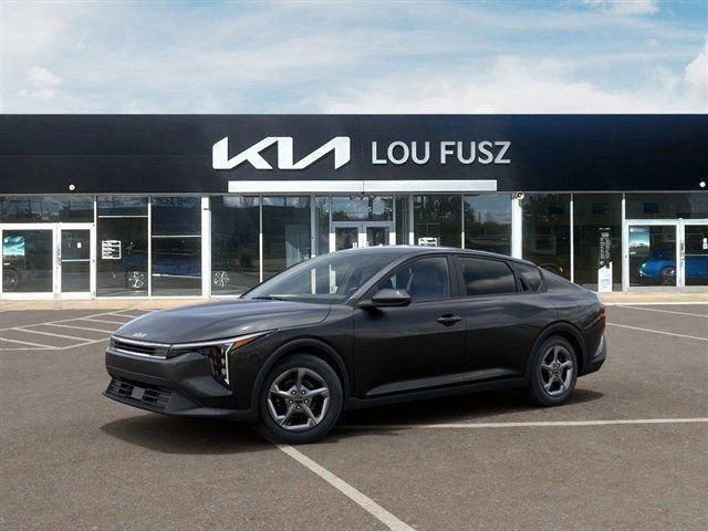 New 2026 Kia K4 FWD image 3