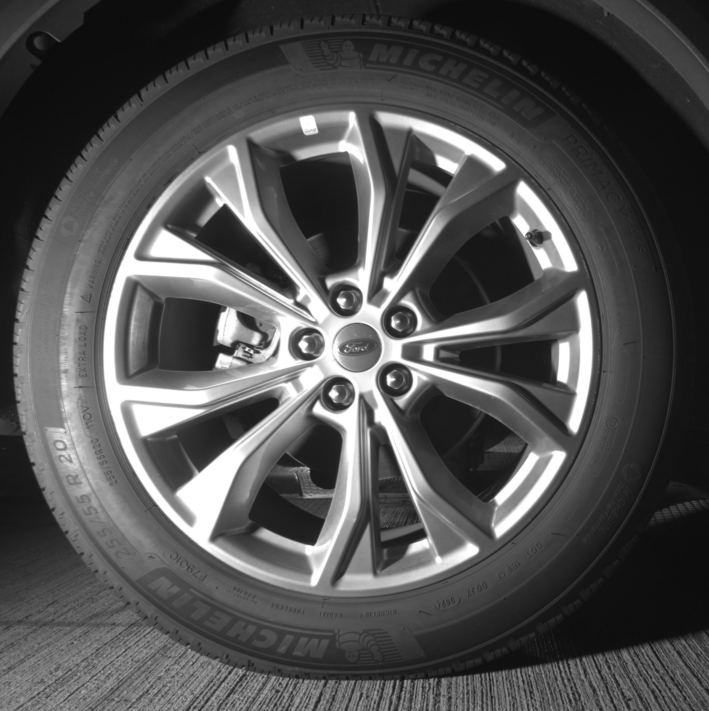 Used 2024 Ford Explorer Limited image 15