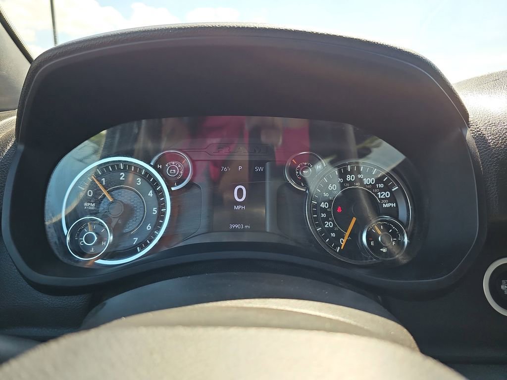 Used 2021 RAM 2500 Tradesman w/ Chrome Appearance Group AWD/4WD image 21