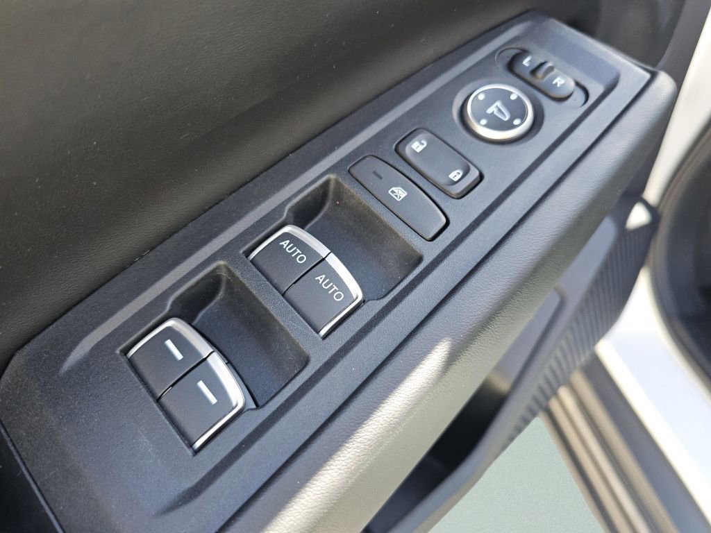 Used 2023 Honda Accord EX image 28