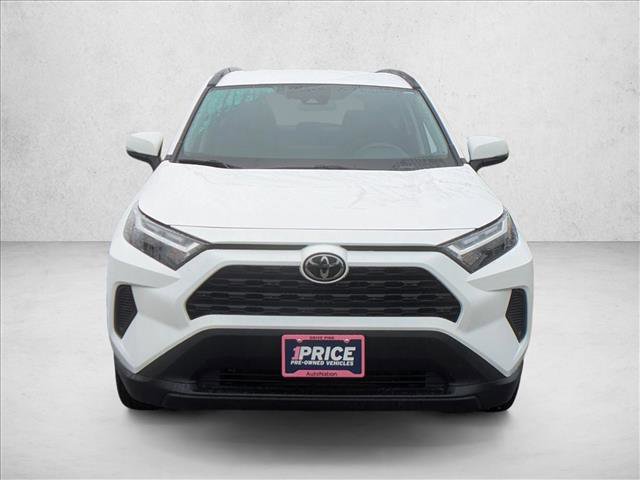 Used 2025 Toyota RAV4 XLE w/ Weather Package FWD image 2