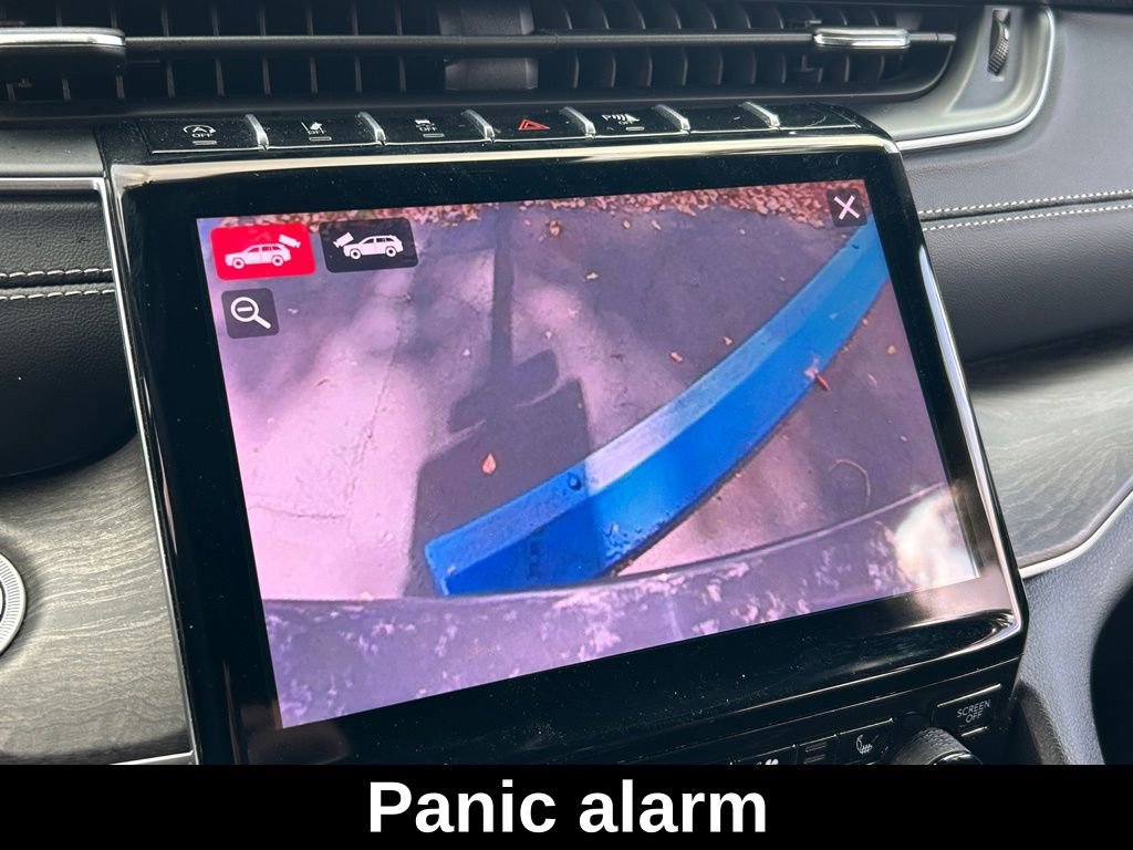 Used 2025 Jeep Grand Cherokee L Limited w/ Luxury Tech Group II image 24