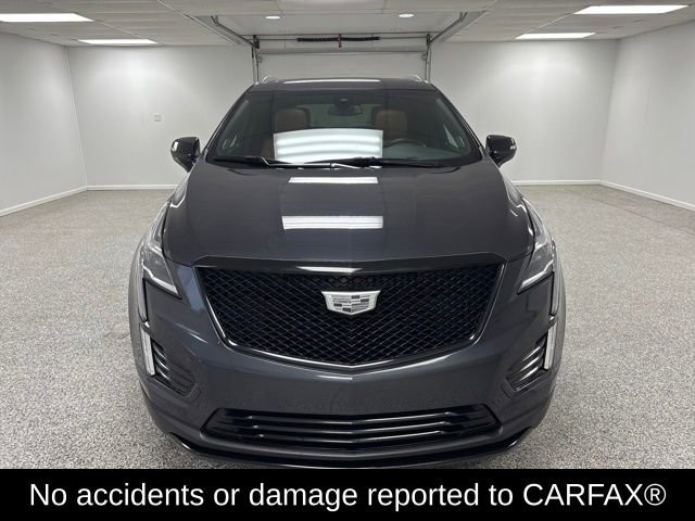 Used 2022 Cadillac XT5 Premium Luxury image 2