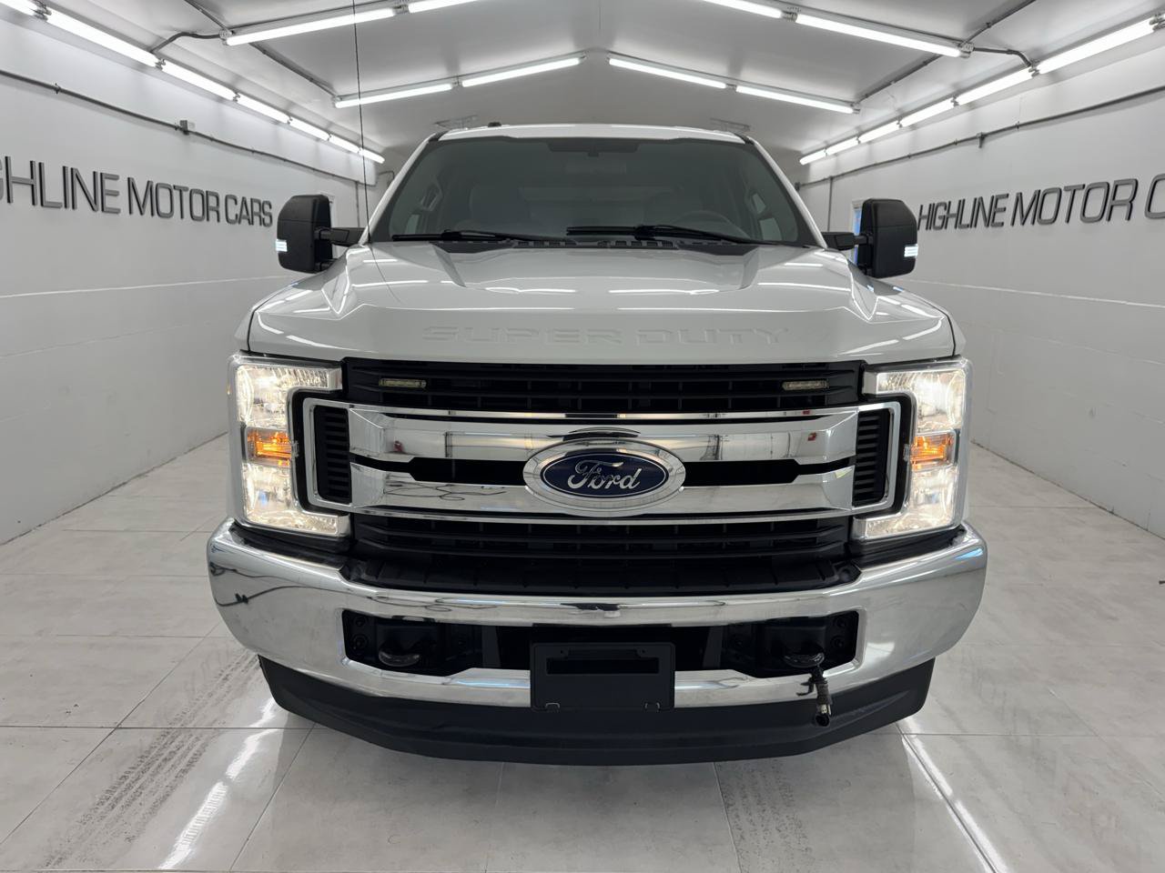 Used 2019 Ford F250 XLT AWD/4WD image 2