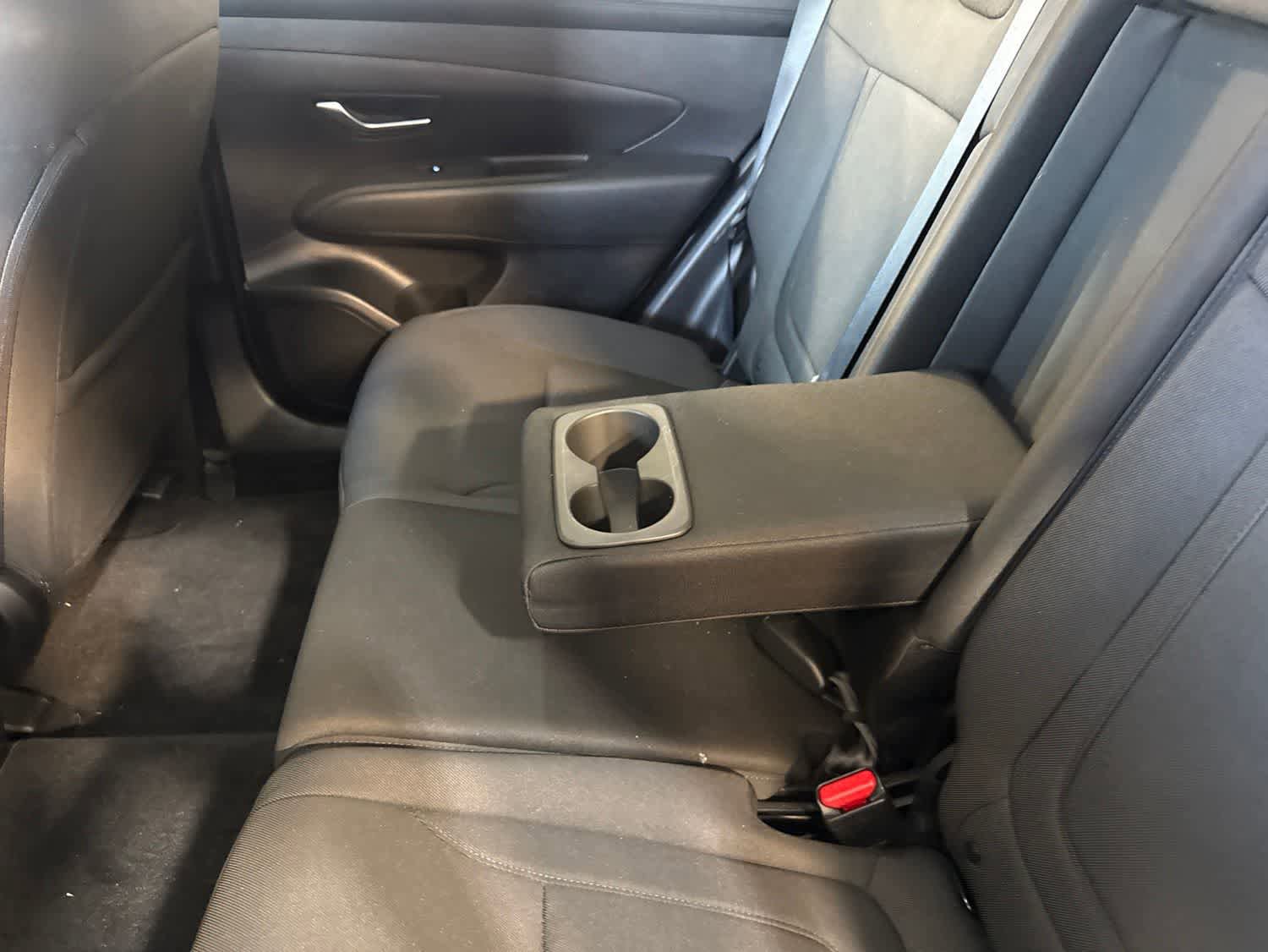 Certified 2025 Hyundai Tucson SE AWD/4WD image 18