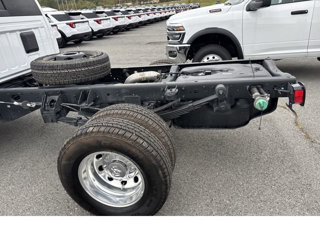 New 2026 RAM 3500 Tradesman image 11