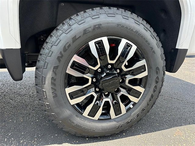 New 2025 GMC Sierra 2500 Denali Ultimate image 26
