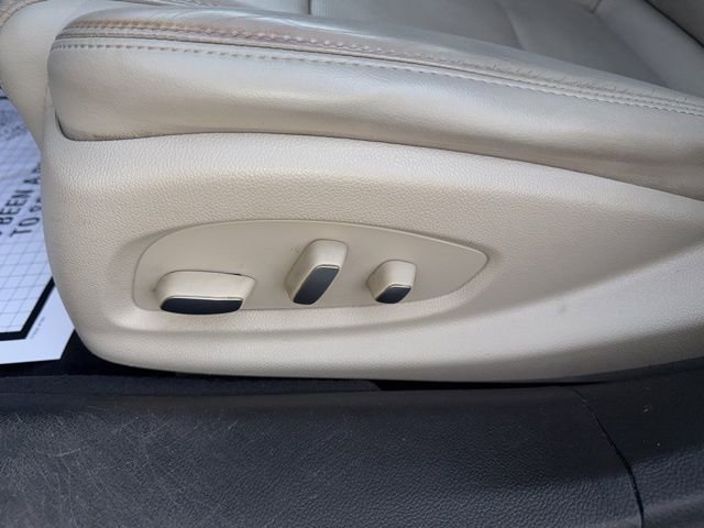 Used 2018 Cadillac XTS Luxury image 12