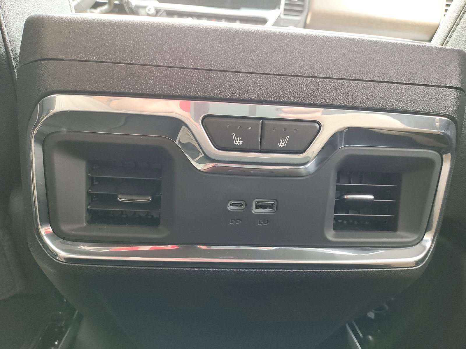 New 2025 Chevrolet Silverado 3500 High Country w/ High Country Premium Package image 21