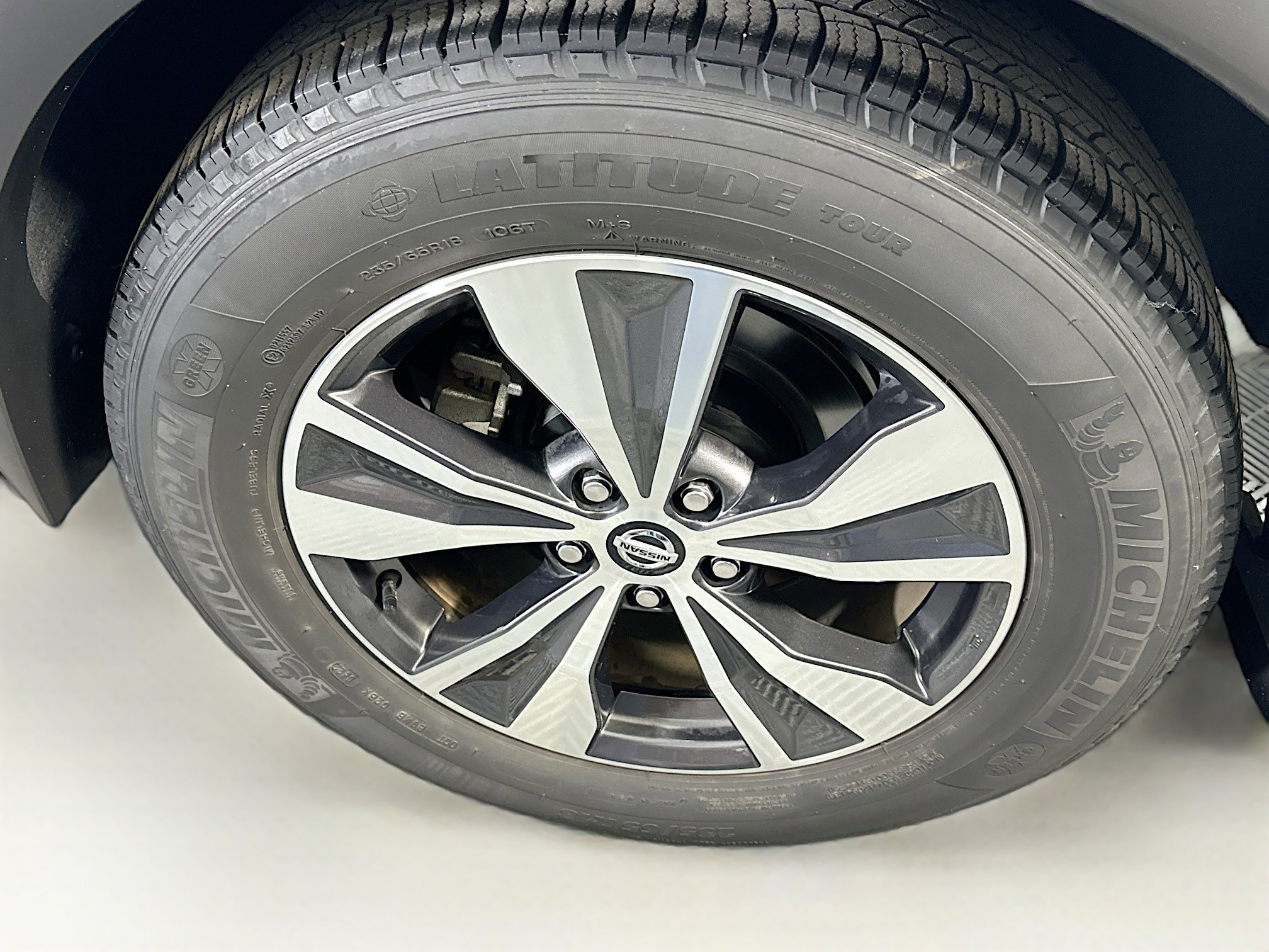 Used 2022 Nissan Murano S image 11