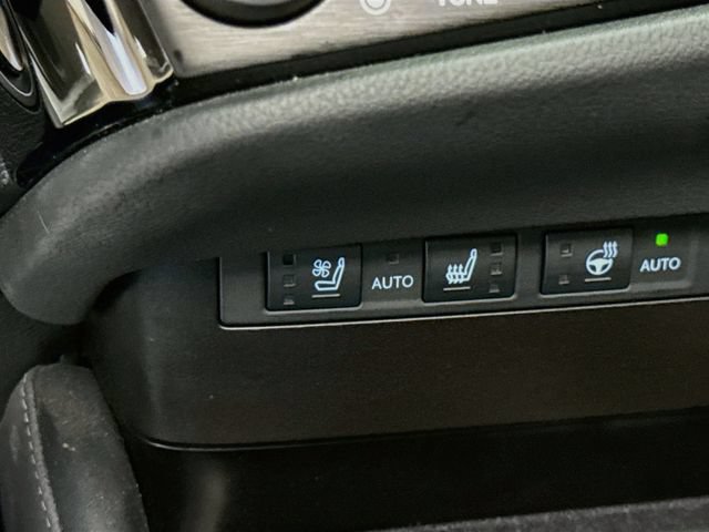 Used 2025 Lexus ES 300h w/ Premium Package FWD image 20