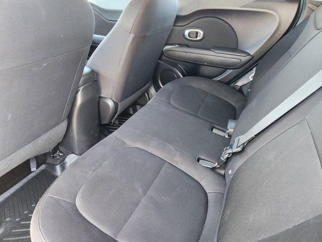 Used 2017 Kia Soul image 8