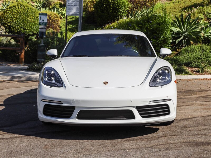 Used 2018 Porsche 718 Cayman S RWD image 8