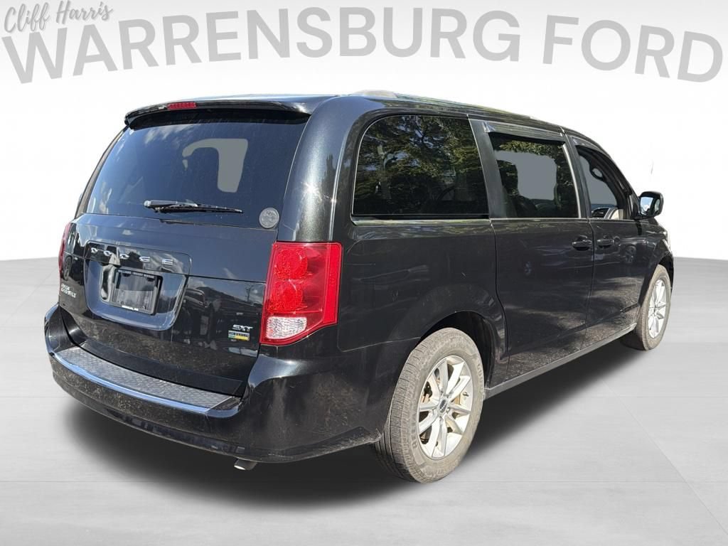 Used 2018 Dodge Grand Caravan SXT FWD image 7