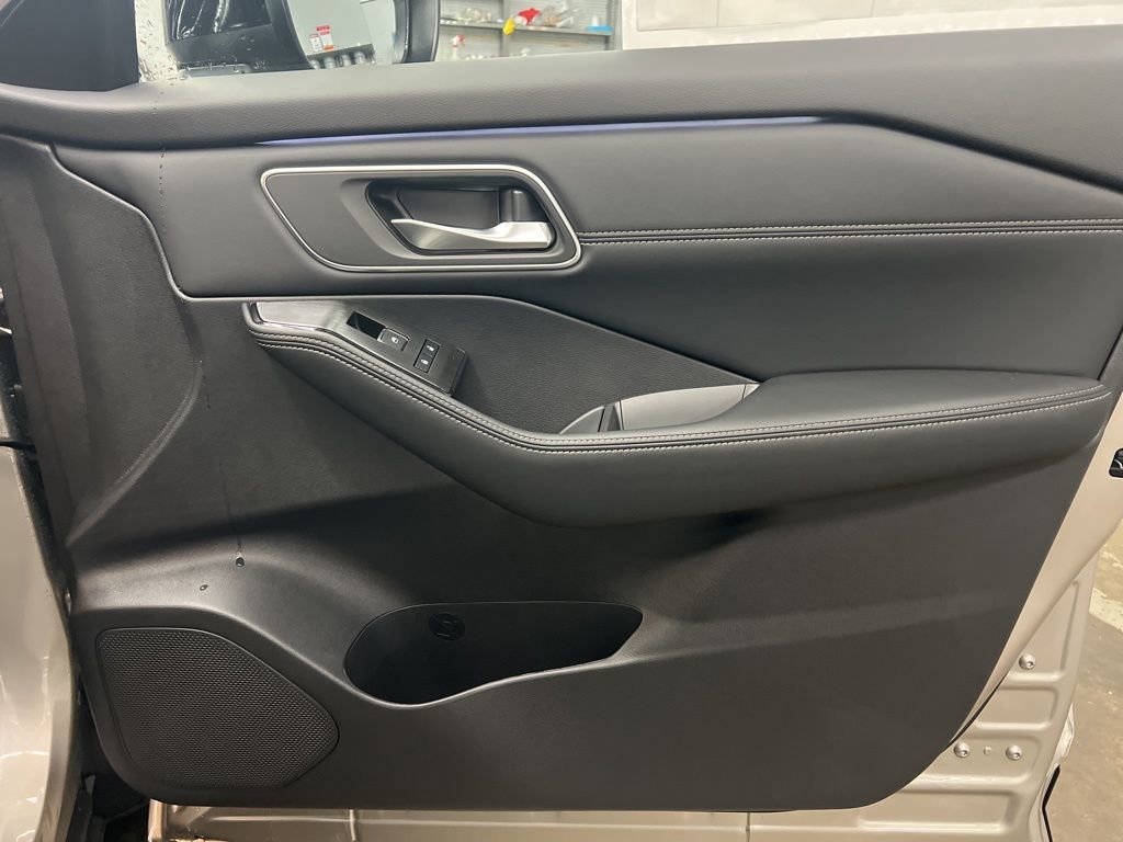 New 2026 Nissan Rogue Platinum w/ Platinum Premium Package image 44