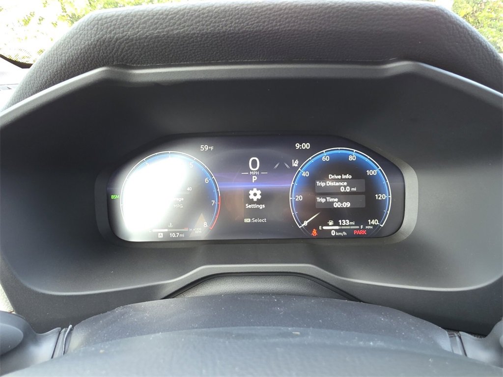 New 2025 Toyota RAV4 Limited image 31