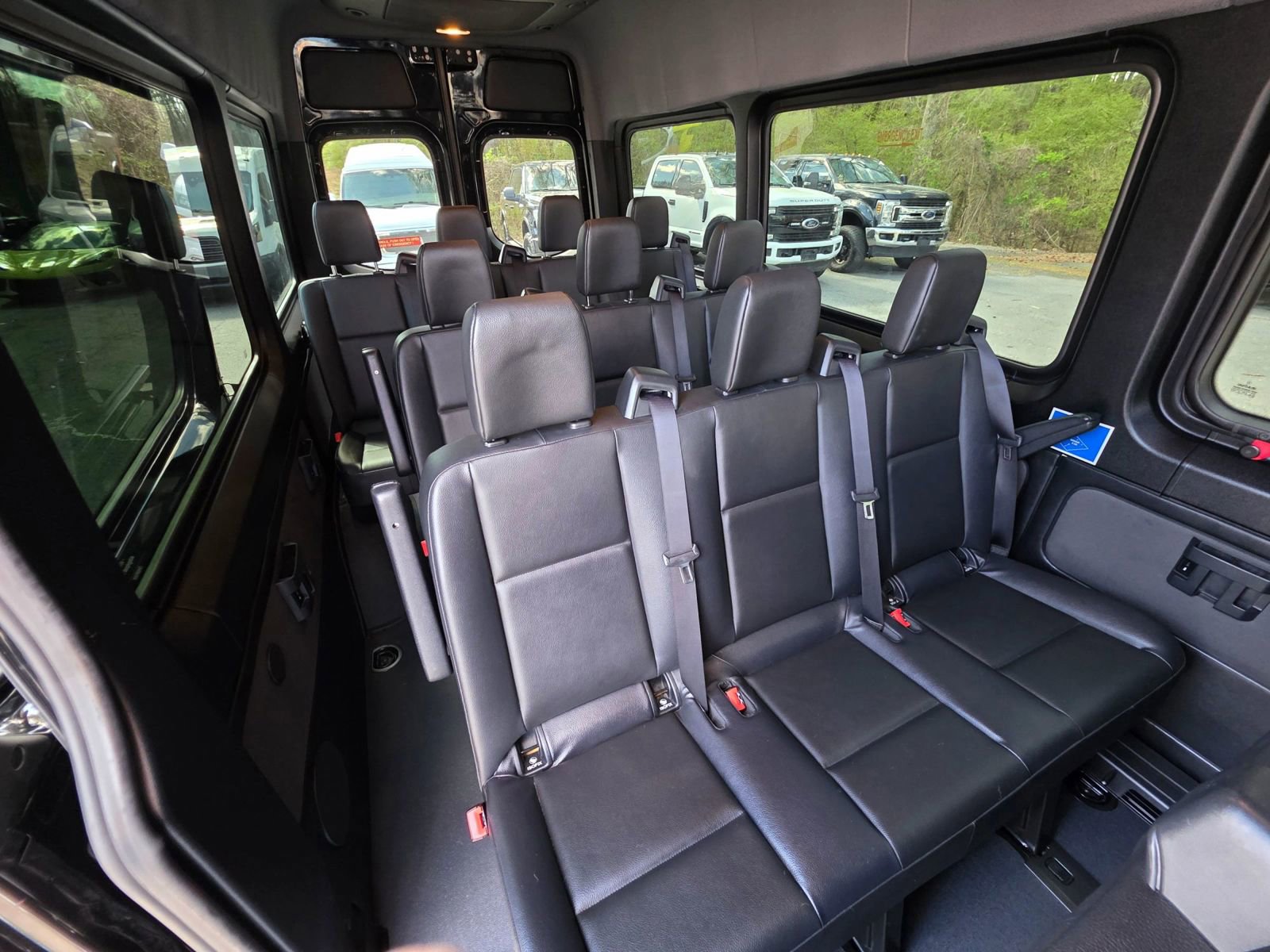 Used 2019 Mercedes-Benz Sprinter 2500 image 28