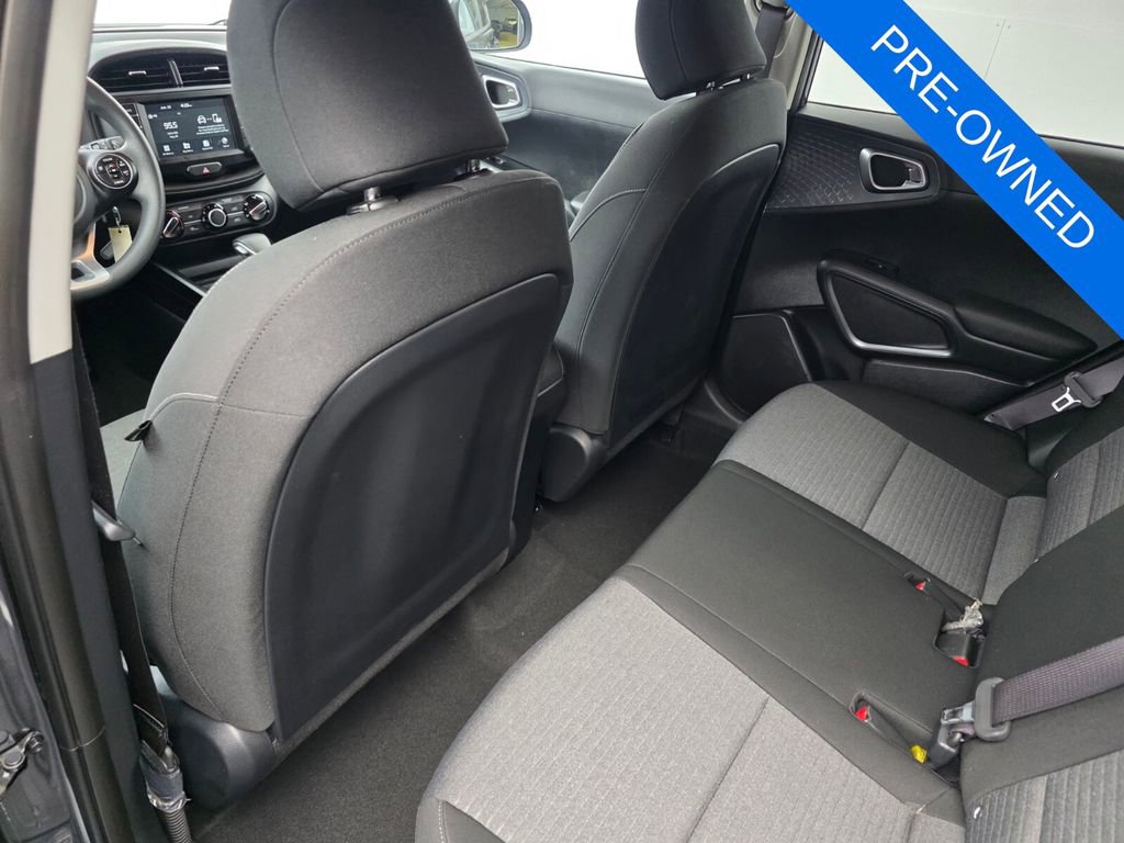Used 2021 Kia Soul S FWD image 14