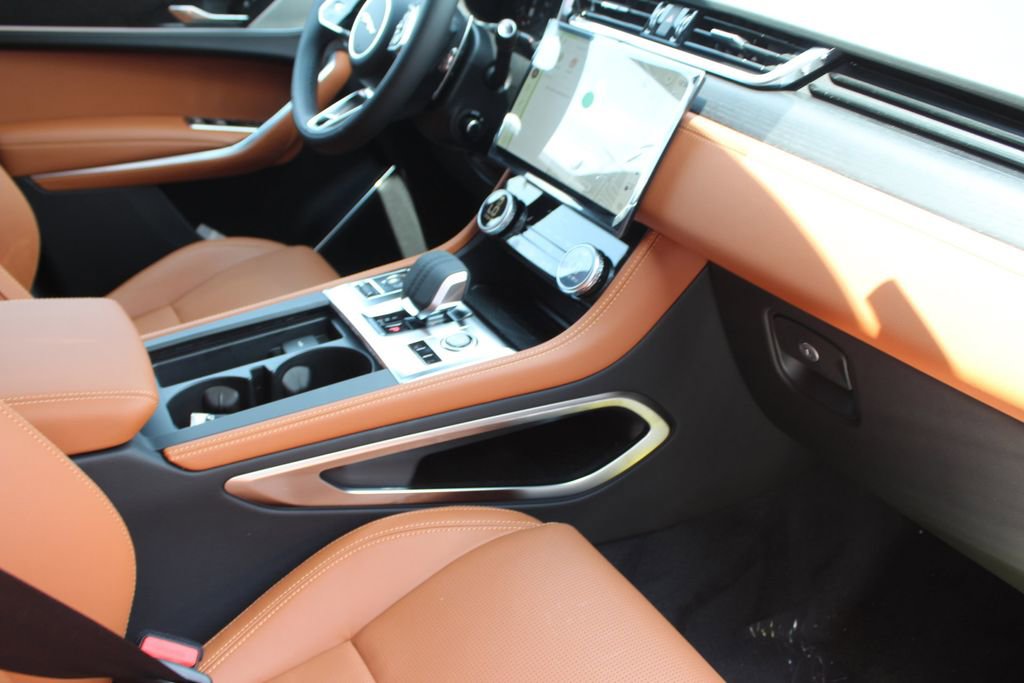 New 2026 Jaguar F-PACE R-Dynamic S AWD/4WD image 24