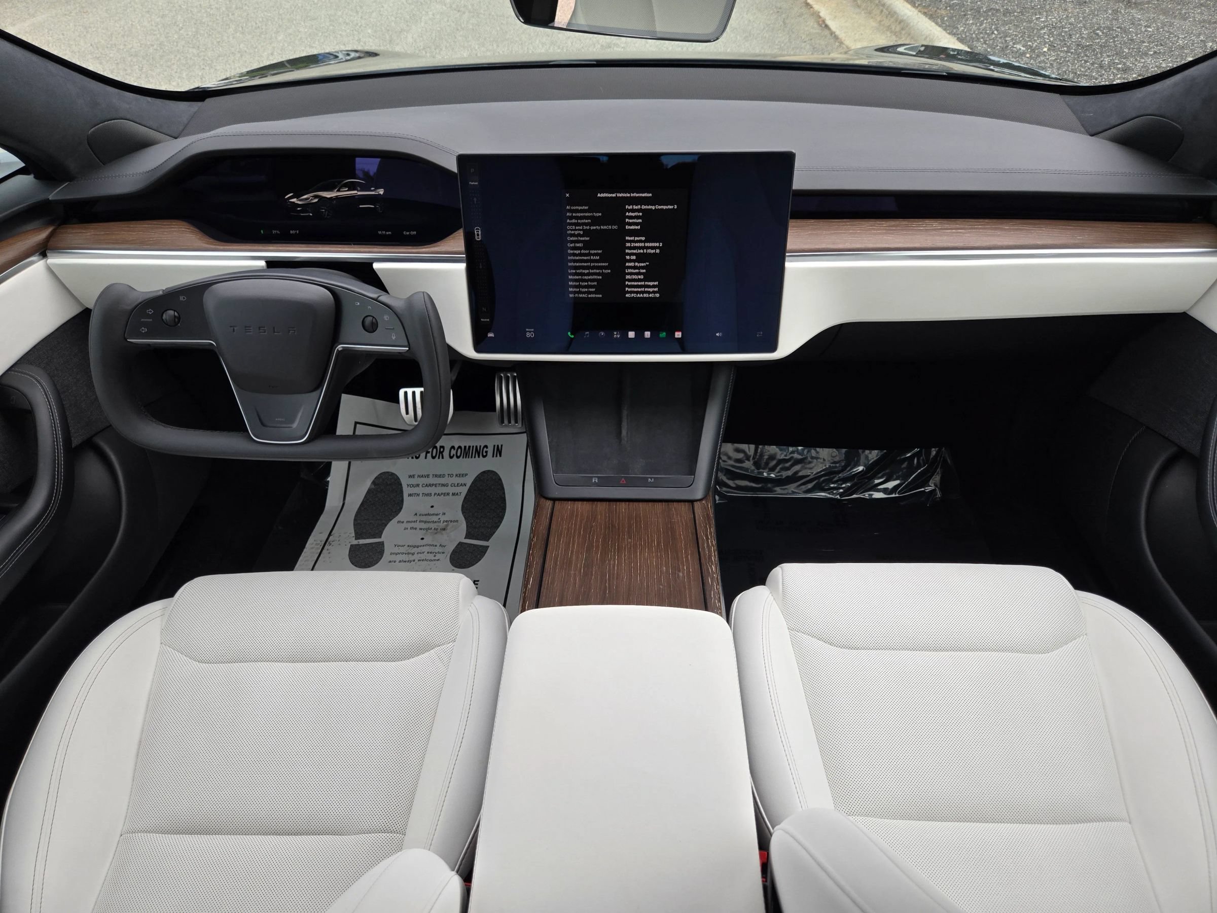 Used 2023 Tesla Model S Standard Range AWD/4WD image 16