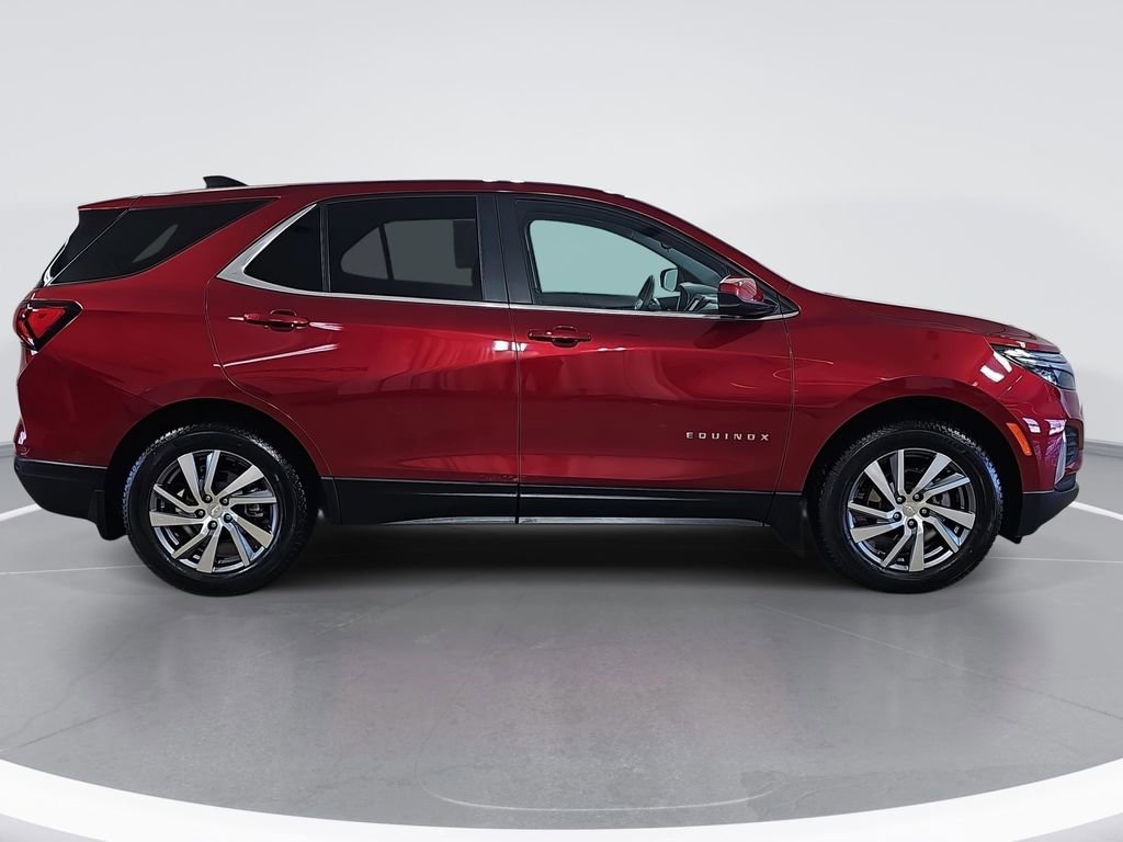 Certified 2024 Chevrolet Equinox LT w/ LPO, Floor Liner Package image 2