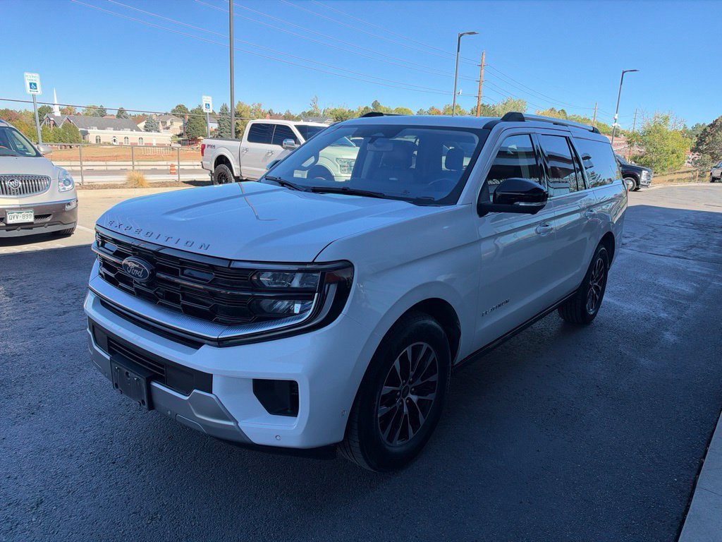 Used 2025 Ford Expedition Max Platinum AWD/4WD image 2