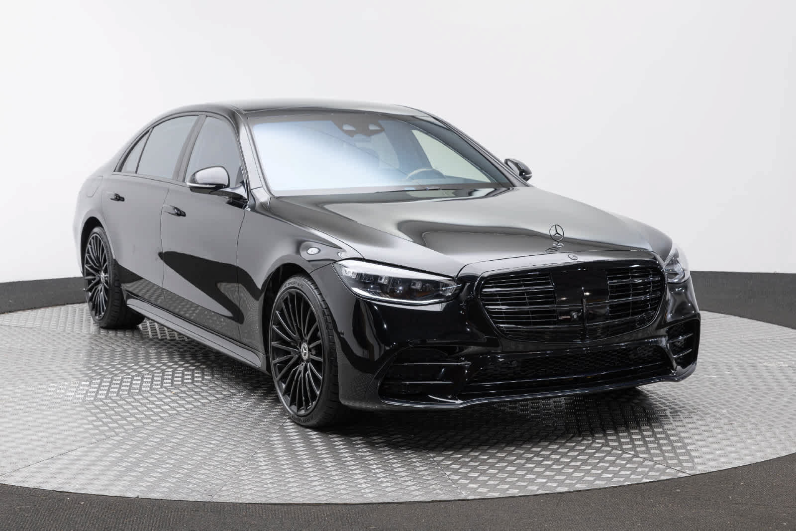 Used 2023 Mercedes-Benz S 500 4MATIC w/ AMG Line image 51