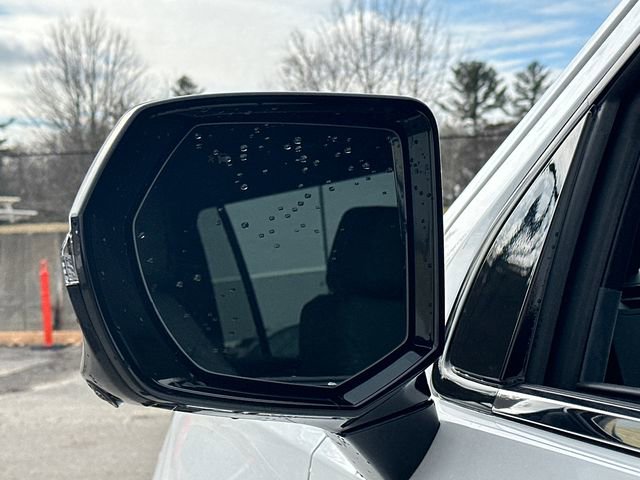 New 2026 Chevrolet Suburban LT w/ Comfort Package image 6