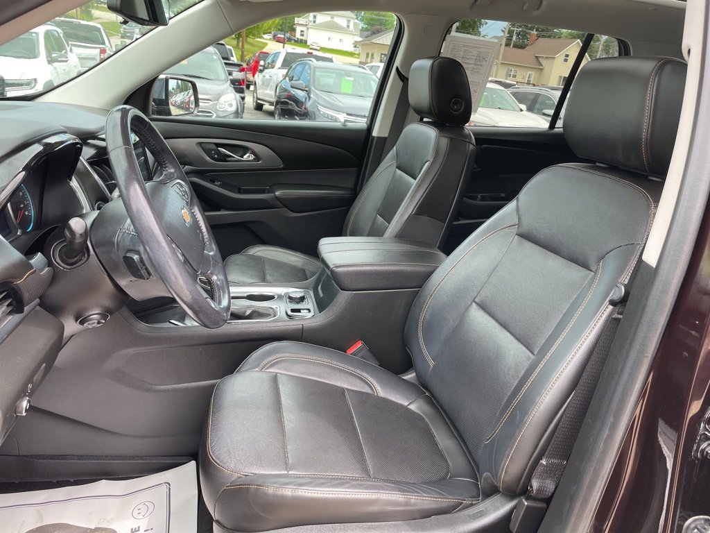 Used 2021 Chevrolet Traverse Premier w/ LPO, Floor Liner Package image 3