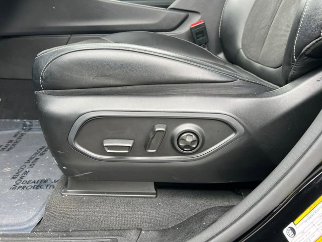 Certified 2023 Jeep Grand Cherokee L Laredo AWD/4WD image 12