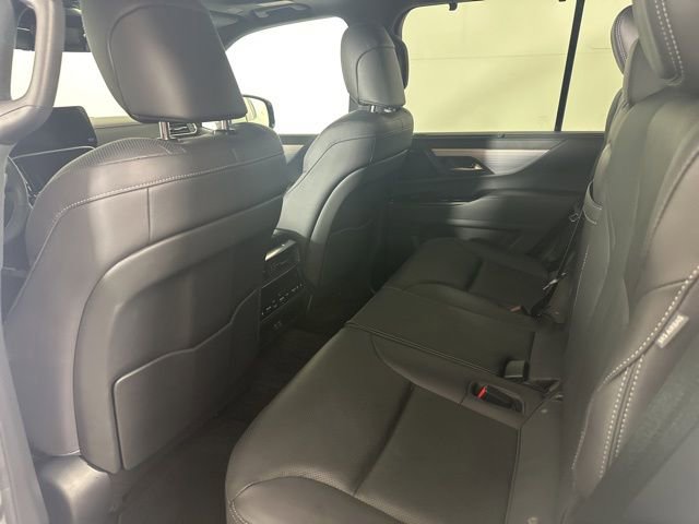 Used 2024 Lexus LX 600 F Sport AWD/4WD image 12