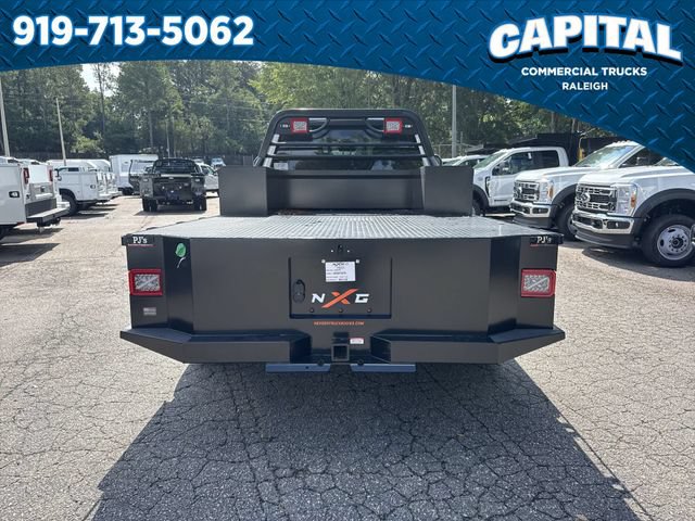 New 2026 Ford F550 4x4 Crew Cab image 9