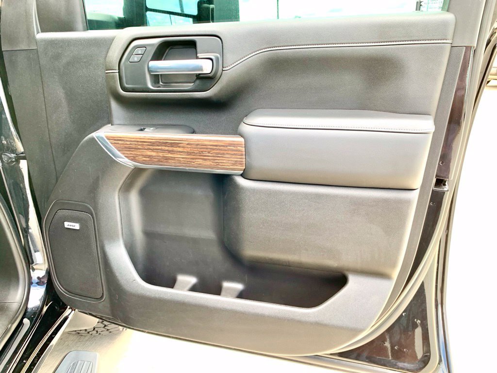 Used 2023 Chevrolet Silverado 2500 High Country w/ Technology Package AWD/4WD image 29