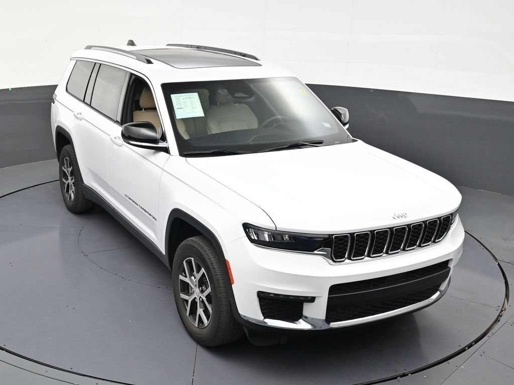 Used 2023 Jeep Grand Cherokee L Limited w/ Luxury Tech Group II AWD/4WD image 18