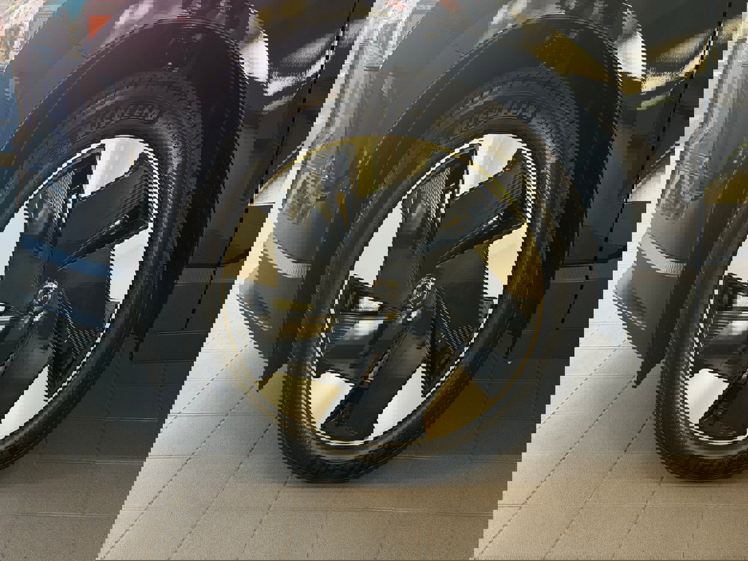 New 2026 Volvo EX30 Ultra w/ Climate Package image 8