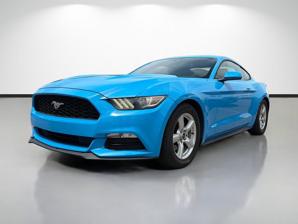 Used 2017 Ford Mustang Coupe image 7