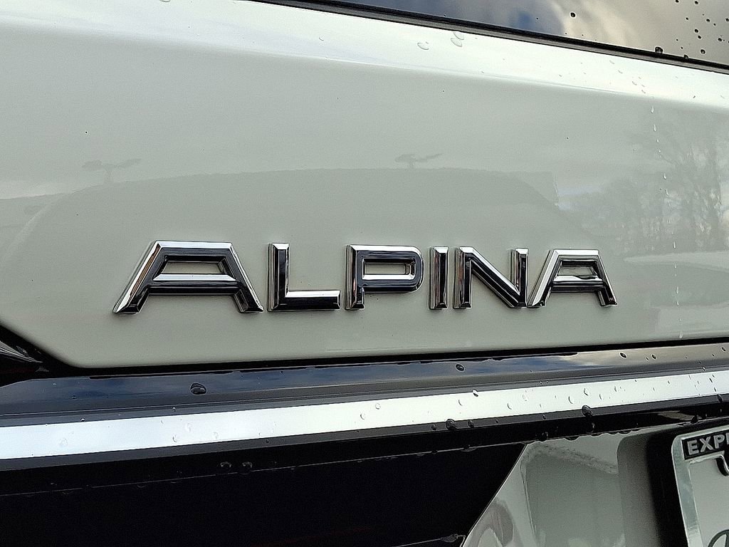 Used 2024 BMW ALPINA XB7 image 33