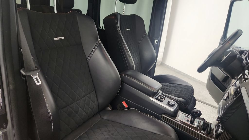 Used 2017 Mercedes-Benz G 550 Squared image 35