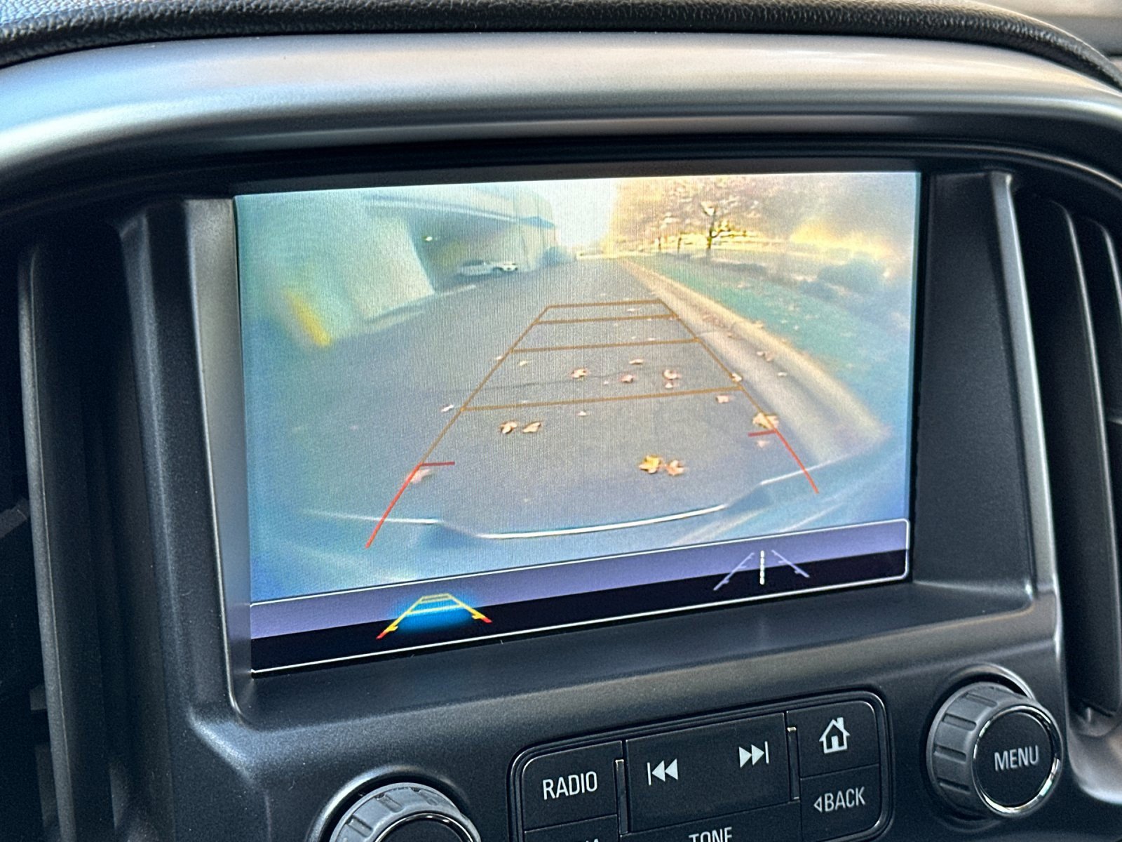 Used 2018 Chevrolet Colorado LT w/ LT Convenience Package image 20