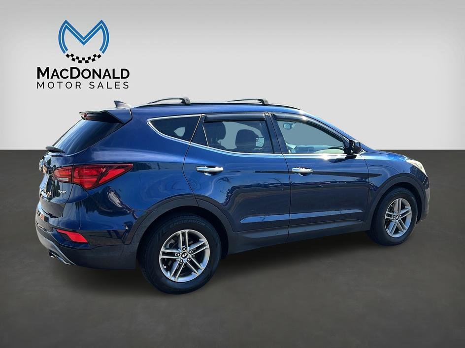 Used 2017 Hyundai Santa Fe Sport FWD image 7