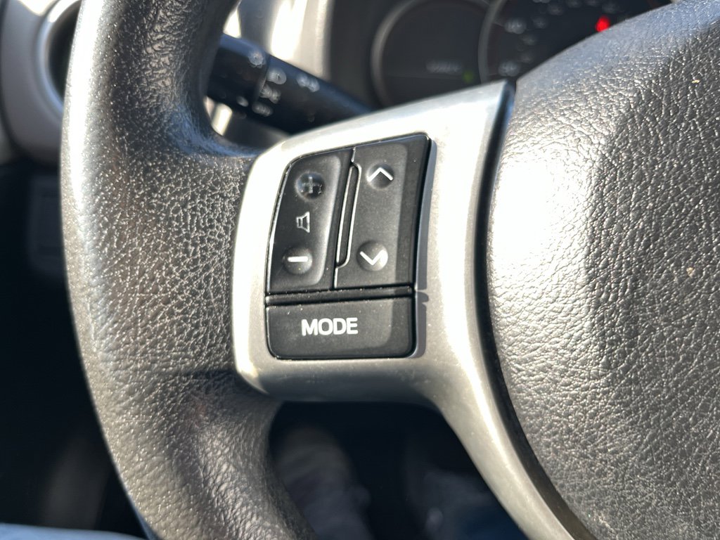 Used 2013 Toyota Yaris LE image 10