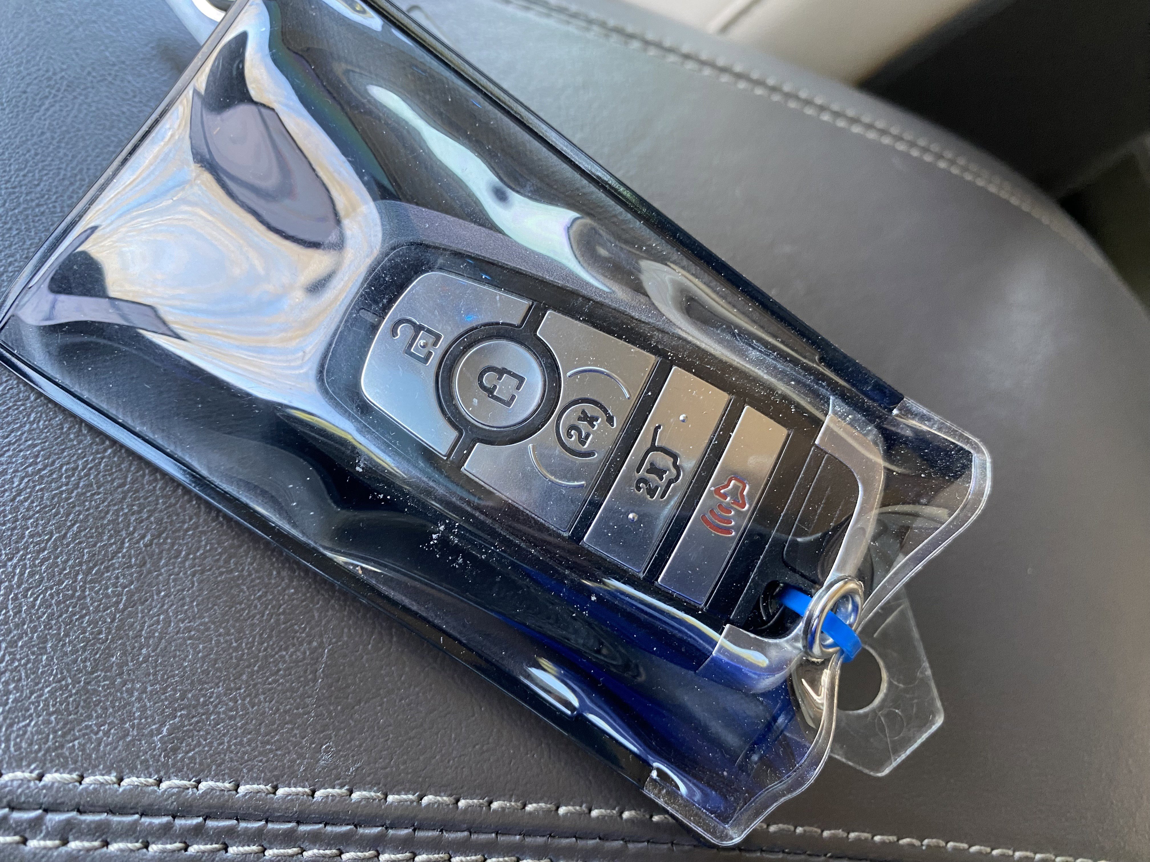 Used 2020 Ford Explorer Platinum w/ Premium Technology Package image 40